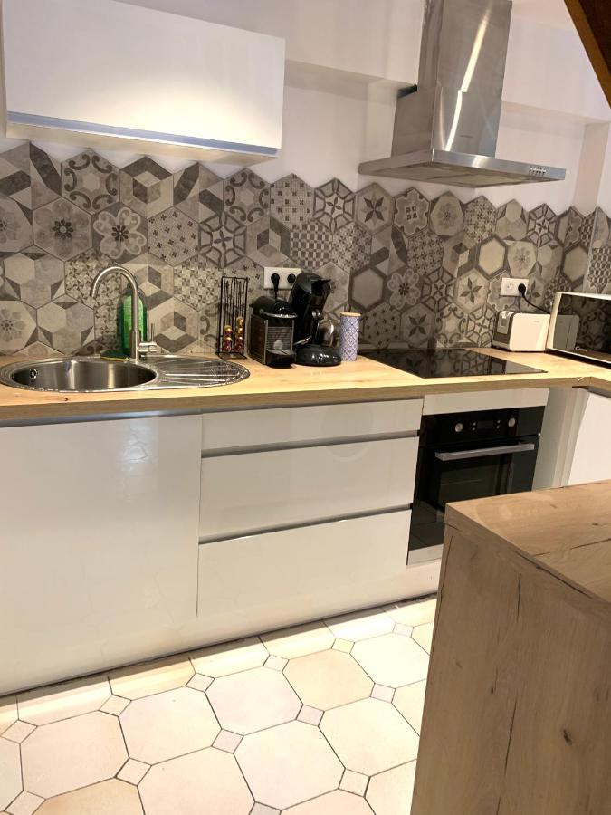 Ruoms Petite Maison 3* Centre-Village Εξωτερικό φωτογραφία