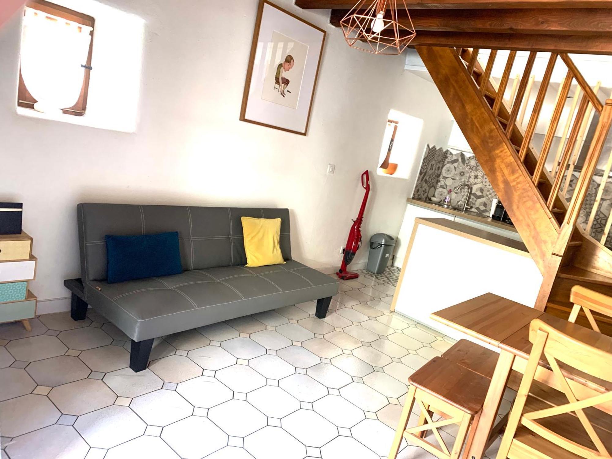 Ruoms Petite Maison 3* Centre-Village Εξωτερικό φωτογραφία